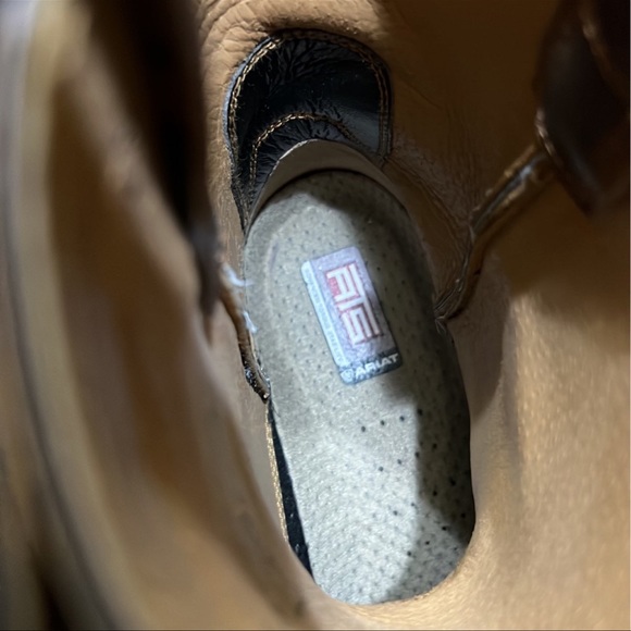 Ariat Heritage Roper Western Leather Country Boot - Picture 9 of 12